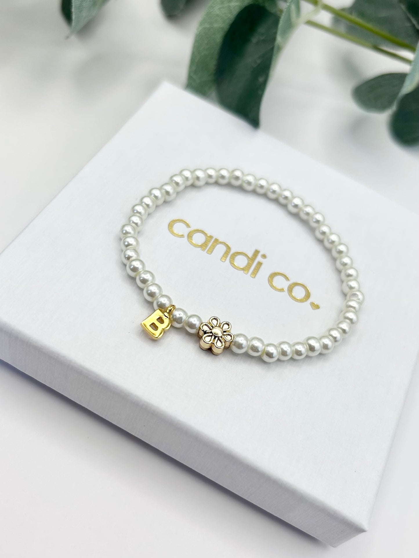 Personalised Pearl Flower Girl or Bridesmaid Bracelet Silver or Gold-Plated