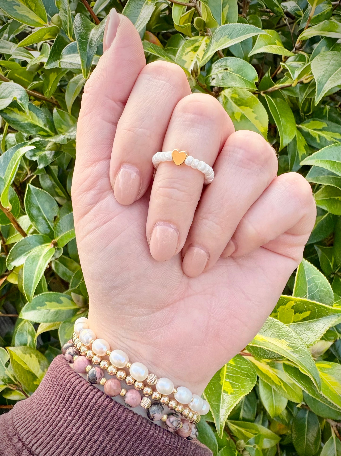 Pearl 3mm Seed Beaded Stretch Ring with Gold-Plated Heart Bead - Perfect For Stacking