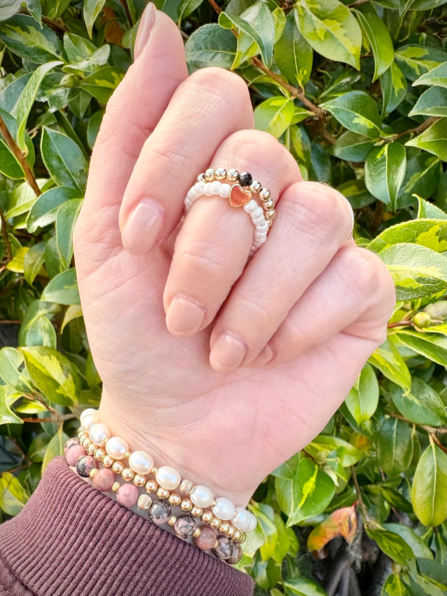 Pearl 3mm Seed Beaded Stretch Ring with Gold-Plated Heart Bead - Perfect For Stacking