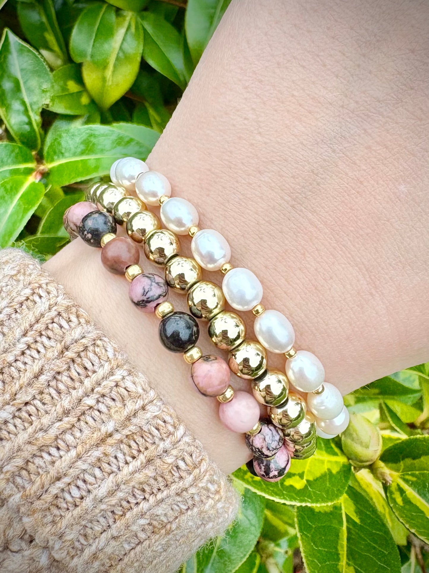 Rhodonite Gemstone and Gold Seed Beaded Stretch Bracelet