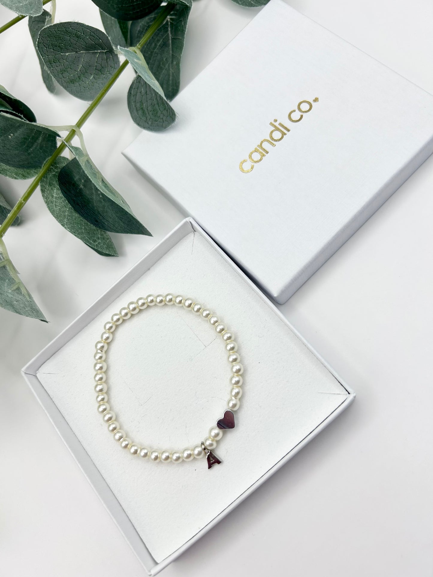 Personalised Pearl Flower Girl or Bridesmaid Bracelet Silver or Gold-Plated