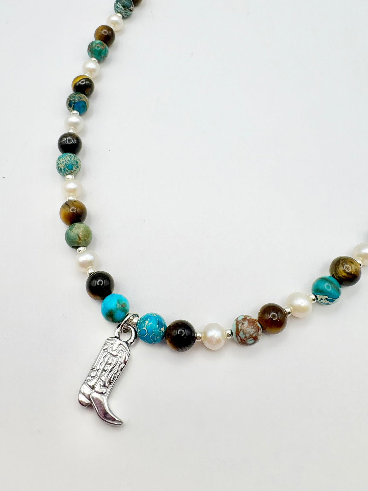 The Dolly Necklace