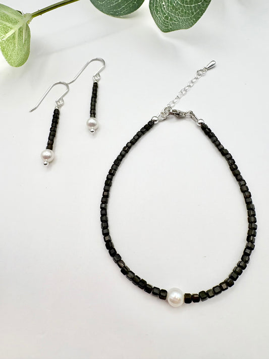 Handmade Obsidian & Freshwater Pearl Bracelet and Earrings Set – Sterling Silver