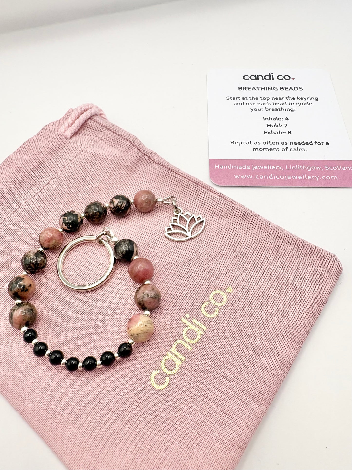 Breathing Beads Keyring - Rhodonite With Black Onyx