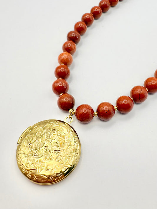The Ember Necklace