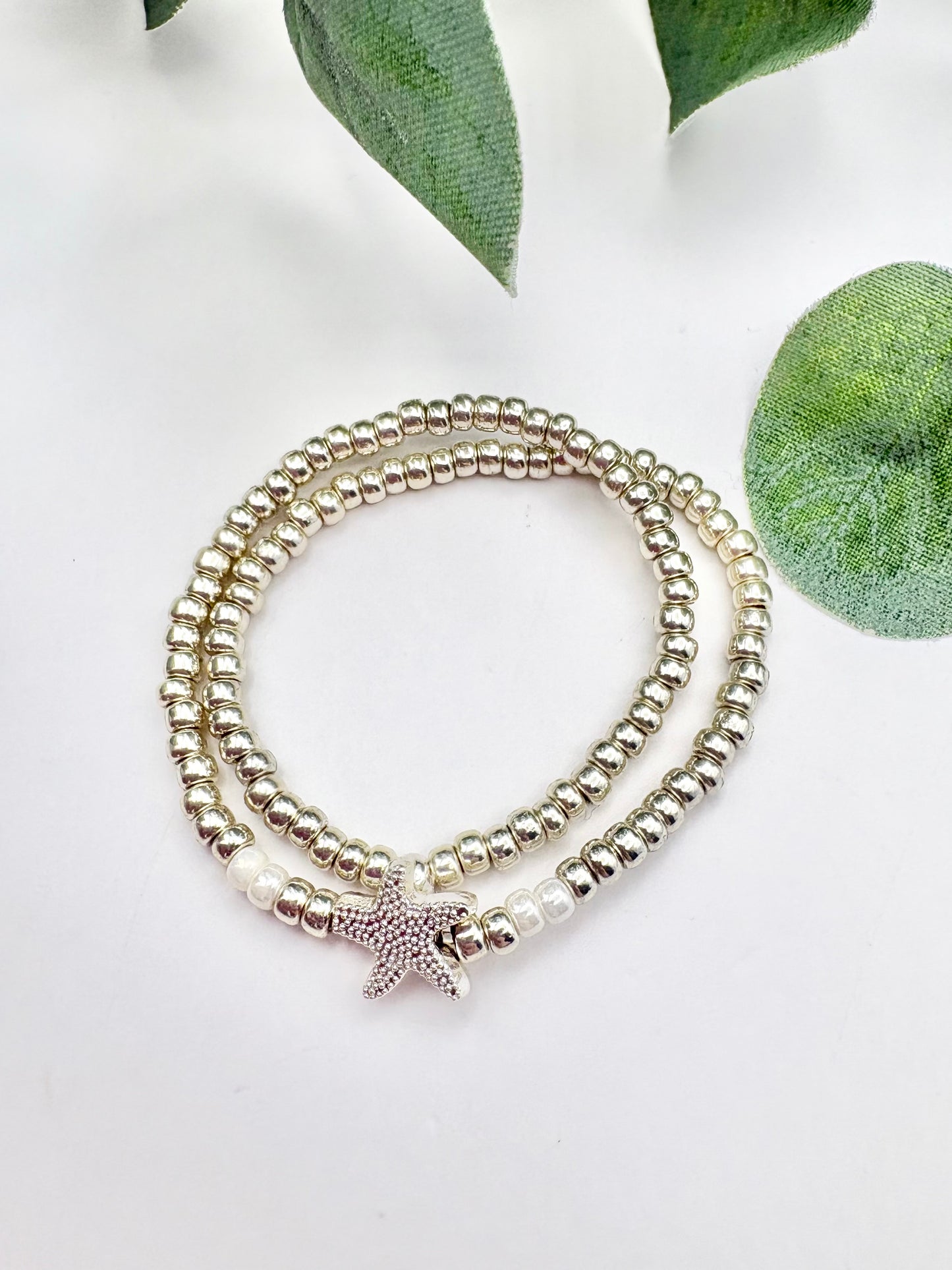 Beachy Starfish Seed Bead Bracelet - Gold or Silver