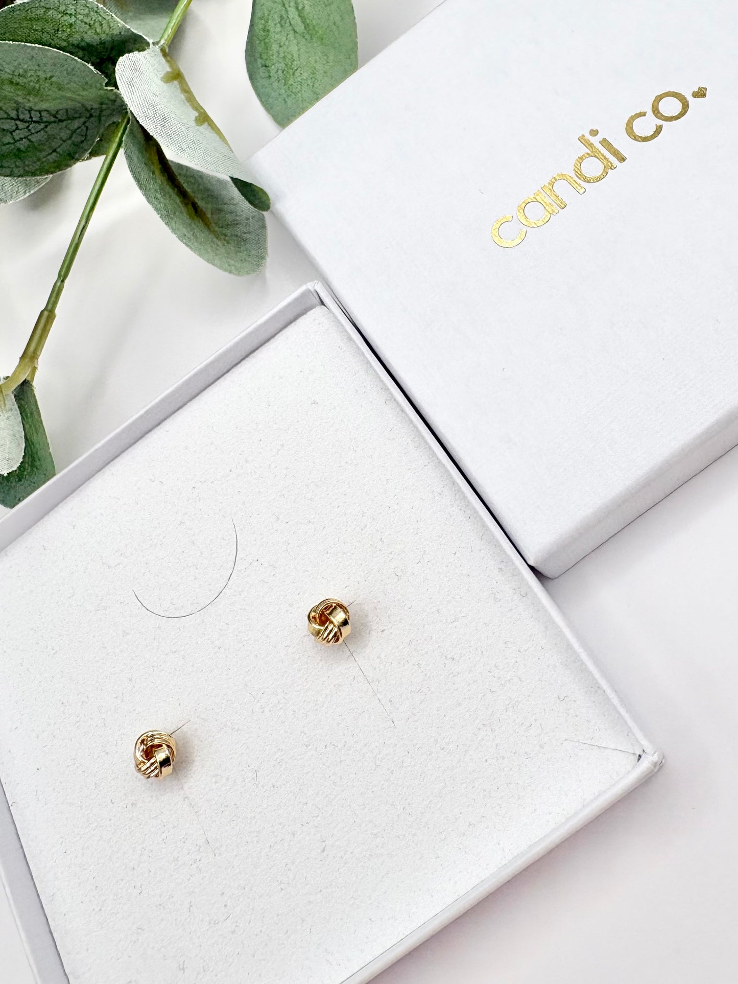 Knot Stud Earrings - Gold-Plated