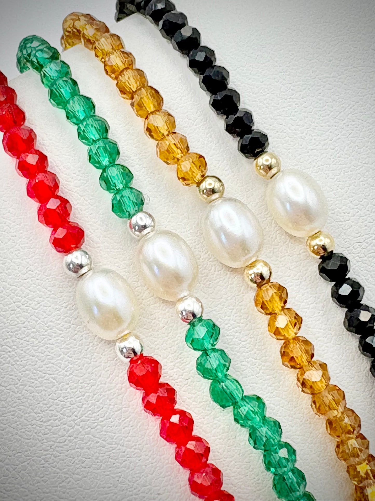 Sparkly Crystal and Freshwater Pearl Beaded Bracelet