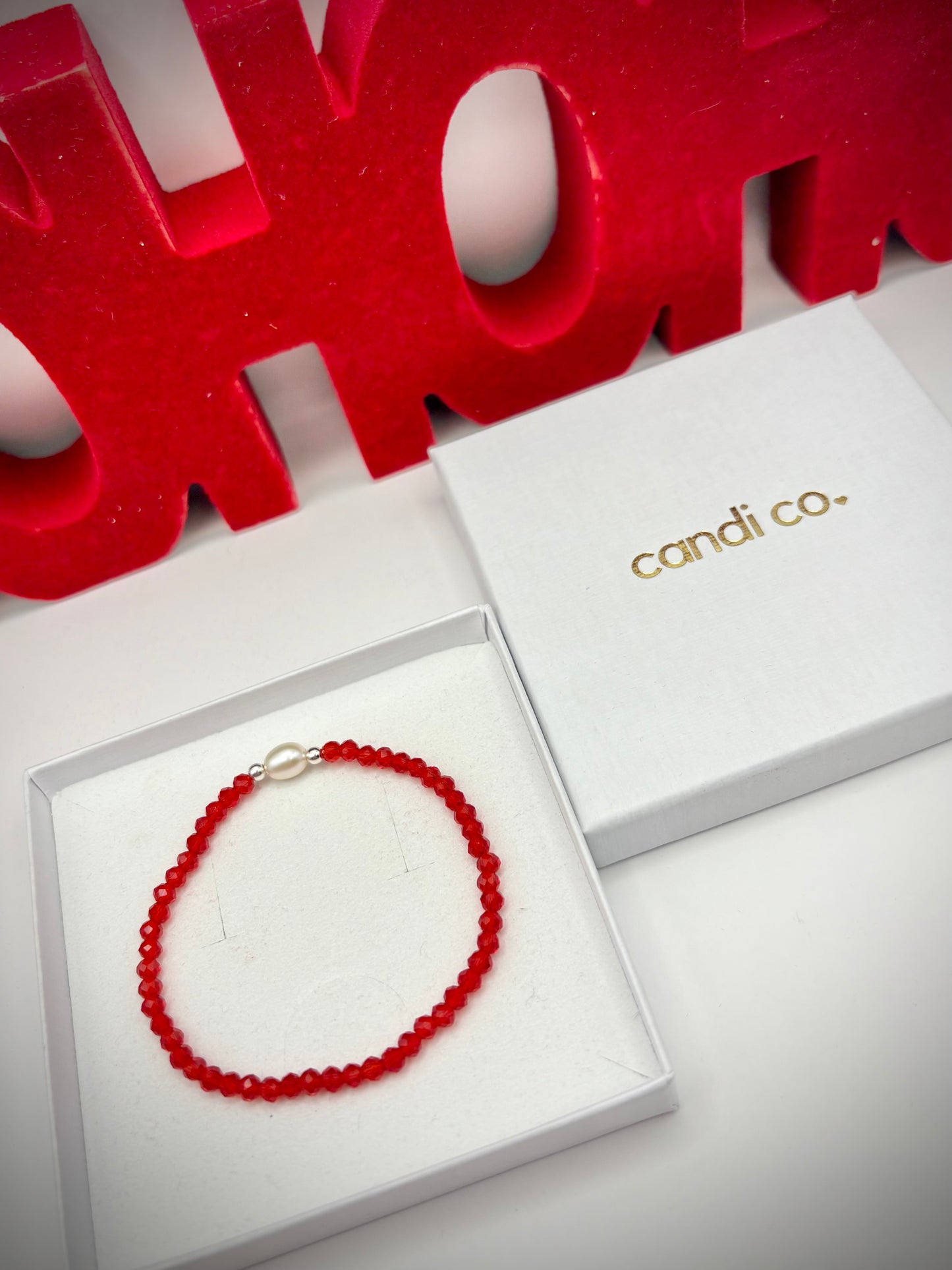 Sparkly Crystal and Freshwater Pearl Beaded Bracelet