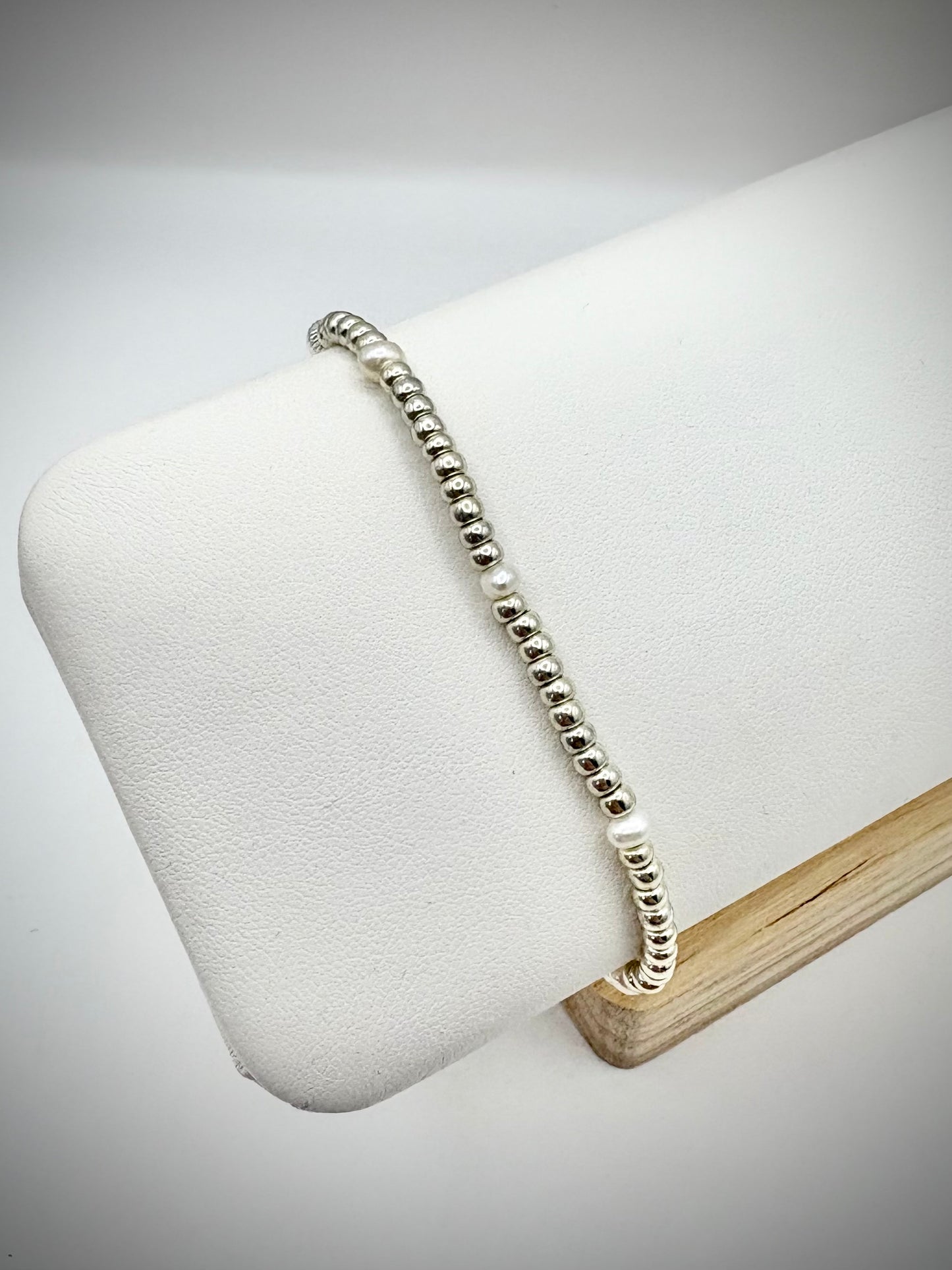 Seed Bead and Freshwater Pearl Bracelet - Gold or Silver