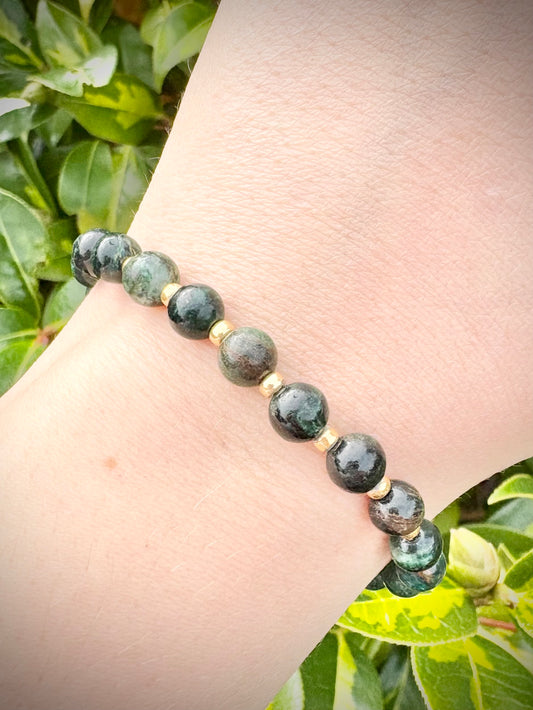Zambian Emerald Gemstone and Gold Seed Beaded Stretch Bracelet