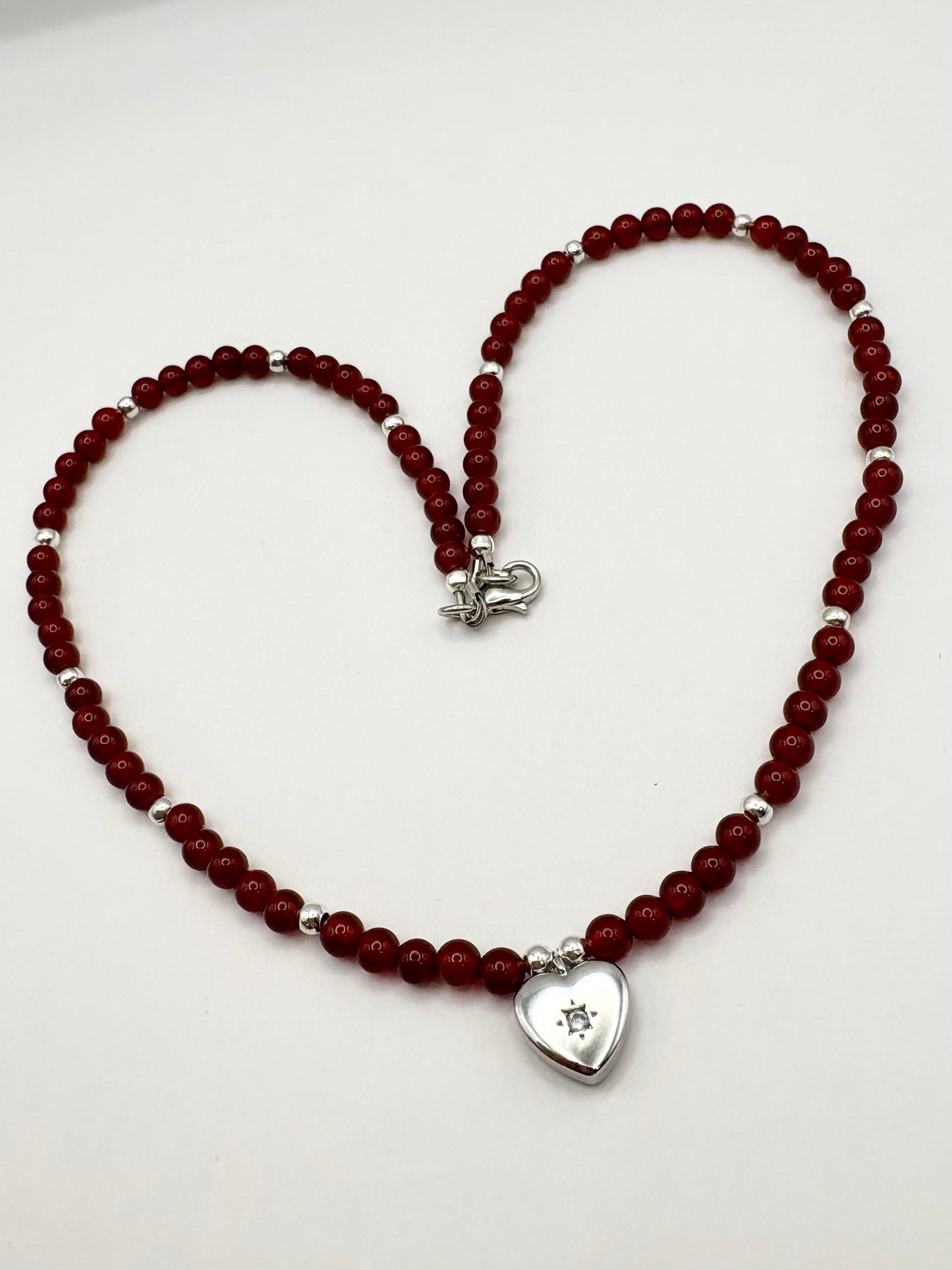 Carnelian Gemstone Necklace With Vintage Heart Charm - Silver-plated