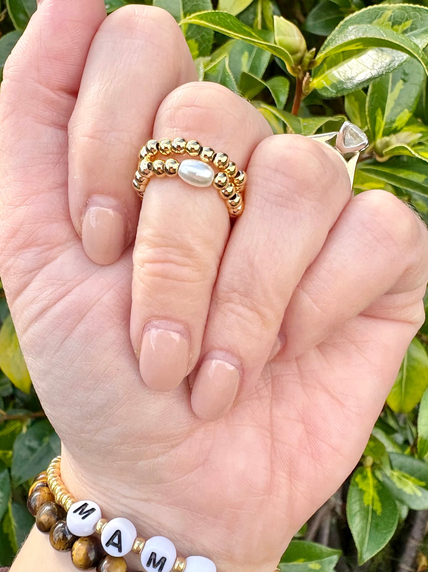 Beaded Stretch Ring with Glass Pearl - Gold or Silver-Plated