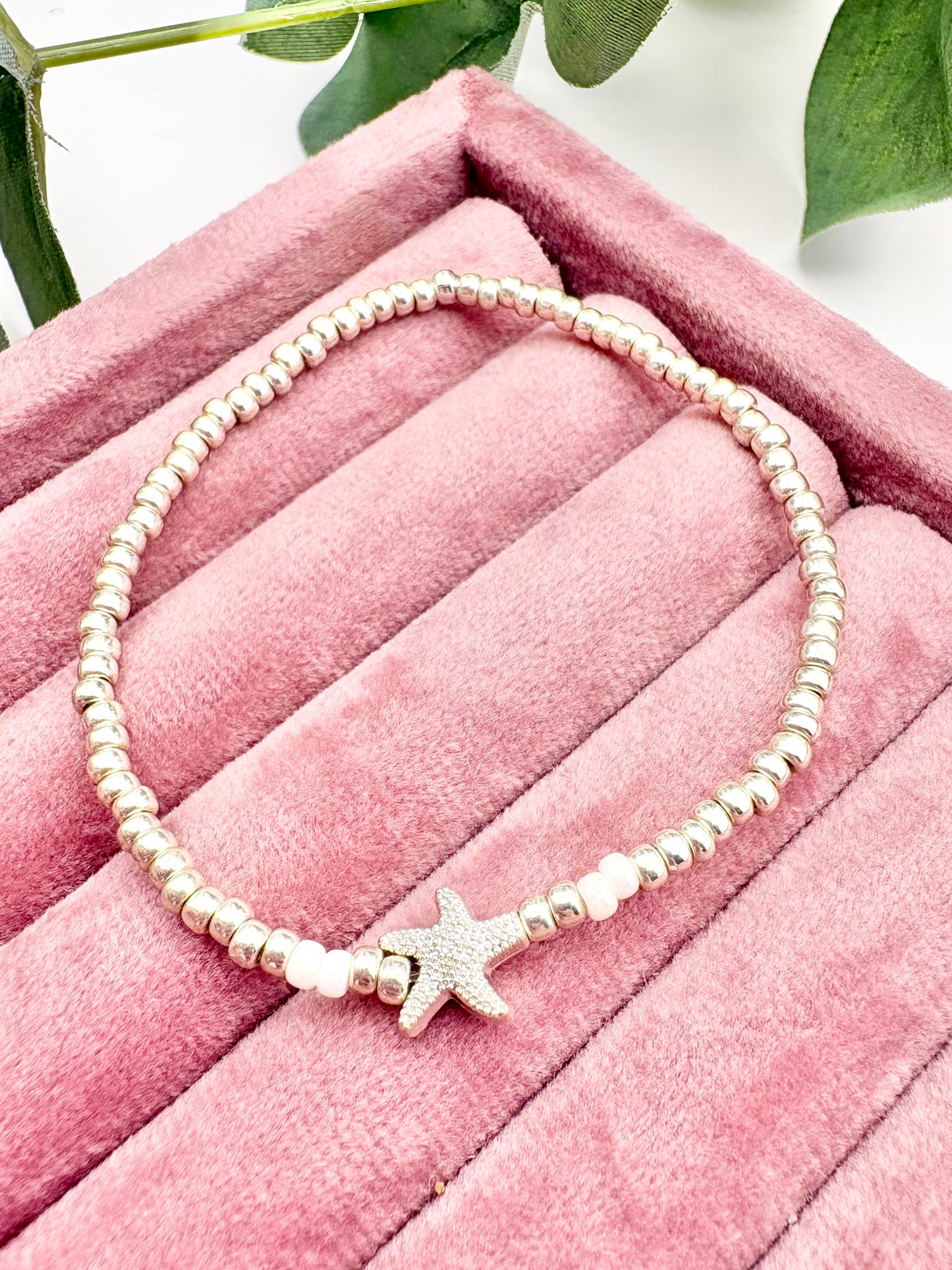 Beachy Starfish Seed Bead Bracelet - Gold or Silver