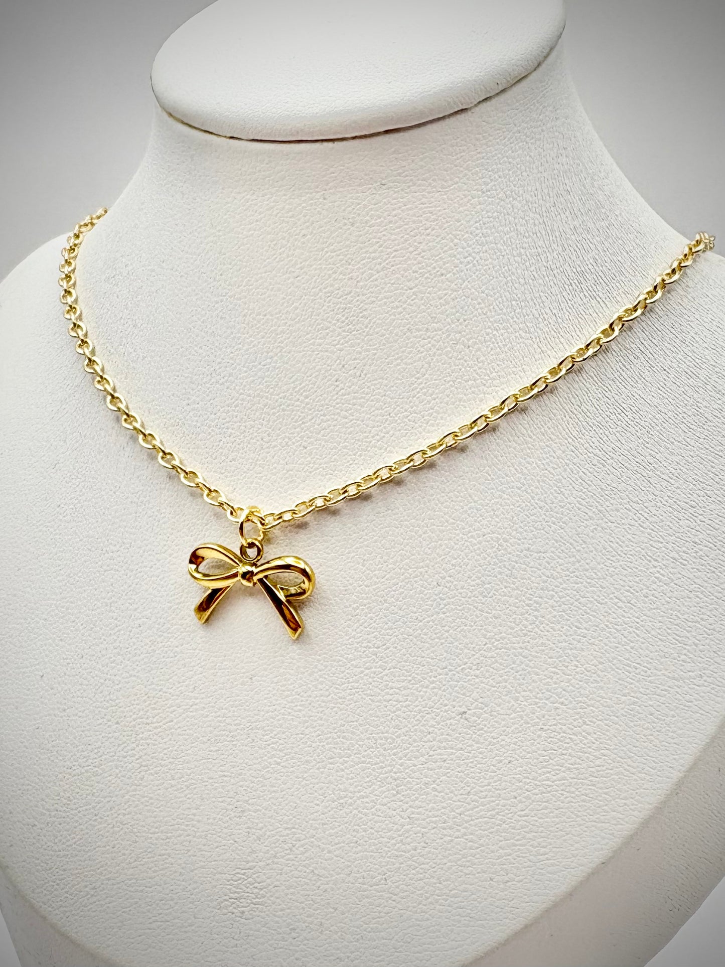 Bow Necklace - Gold or Silver-Plated