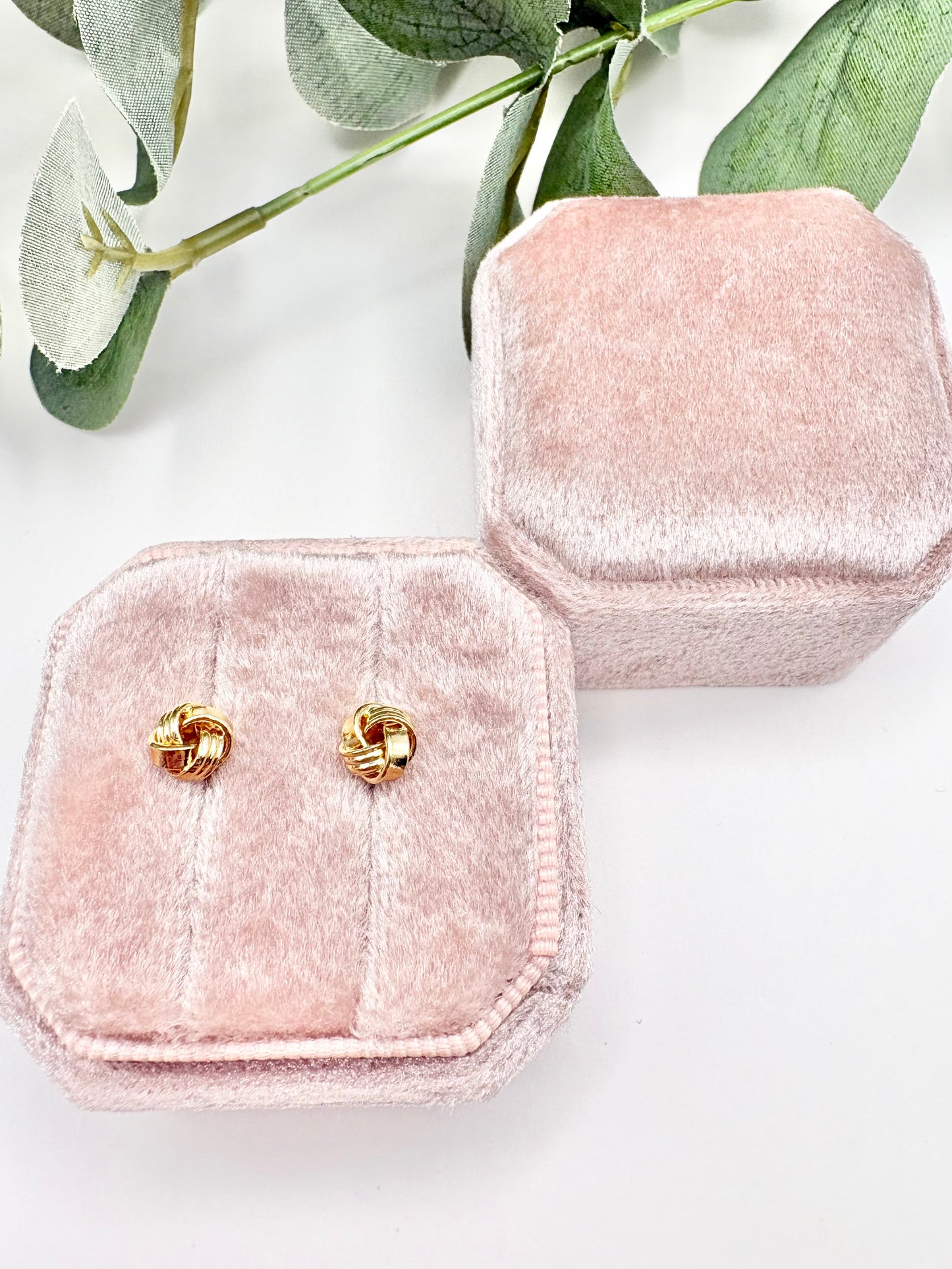 Knot Stud Earrings - Gold-Plated